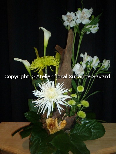 fleurs pour urne funéraire - FN1254 65$ CAN