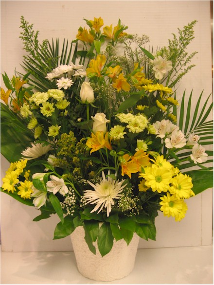 Corbeille de fleurs funéraire - FN1337 145$ CAN