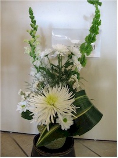 floral gift arrangement - VAR05 CD $47
